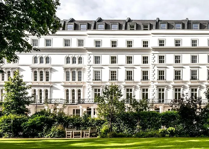Leinster Square Deluxe Apartment In Central London
